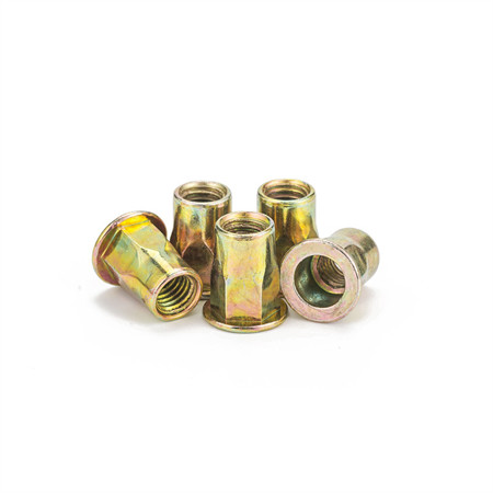 M14 M12 M8 M6 DIN 935 Titanium 304 Rustfritt stål Ss 201 med slissede sekskantmutter